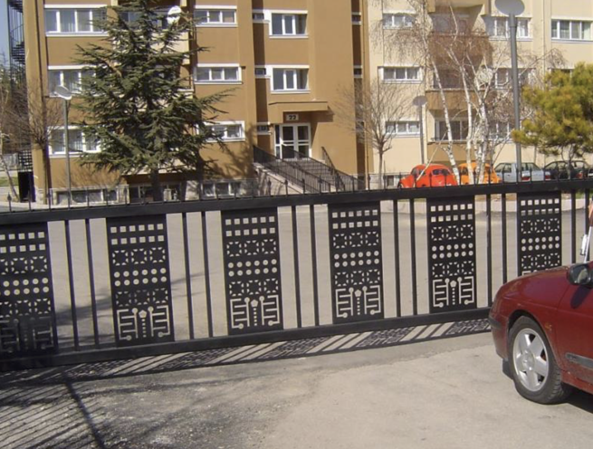 Cantilever Trackless Railless Sliding Gate - Image 6