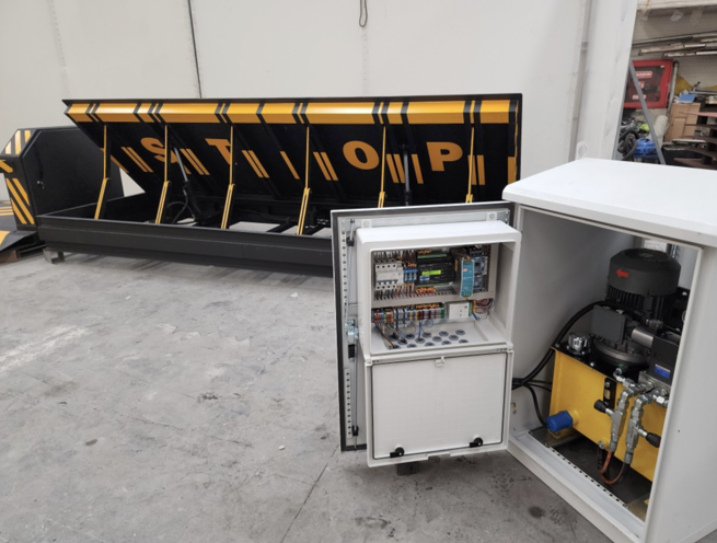 High Security M50 M30 Wedge Barrier Shallow Mount Road Blocker