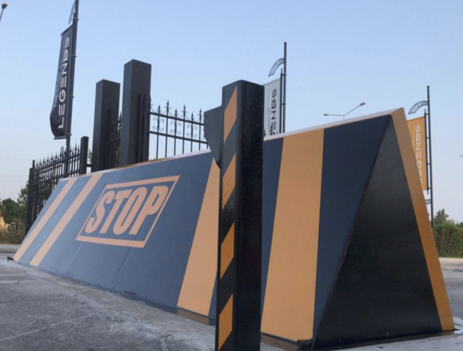 Hydraulic Road Blocker - Image 6