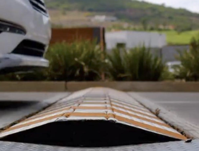 Automatic Speed Bump