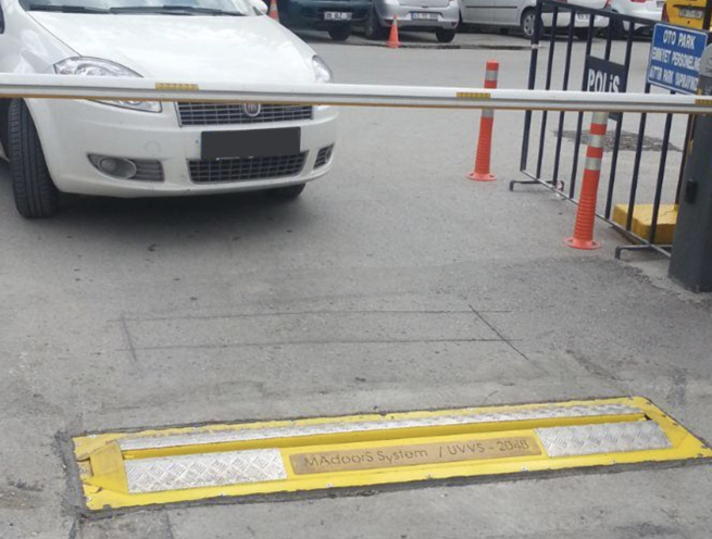 Speed Bump Under Vehicle Surveillance System - Image 4