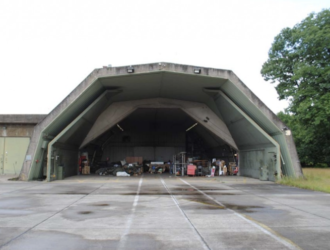 Protective Aircraft Shelter Gate Door (PAS) (Type 3) - Image 2