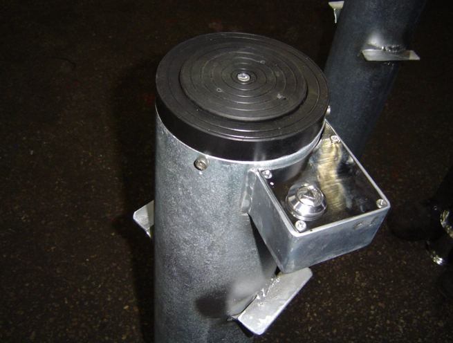 Manual Retractable Rising Bollards - Image 7