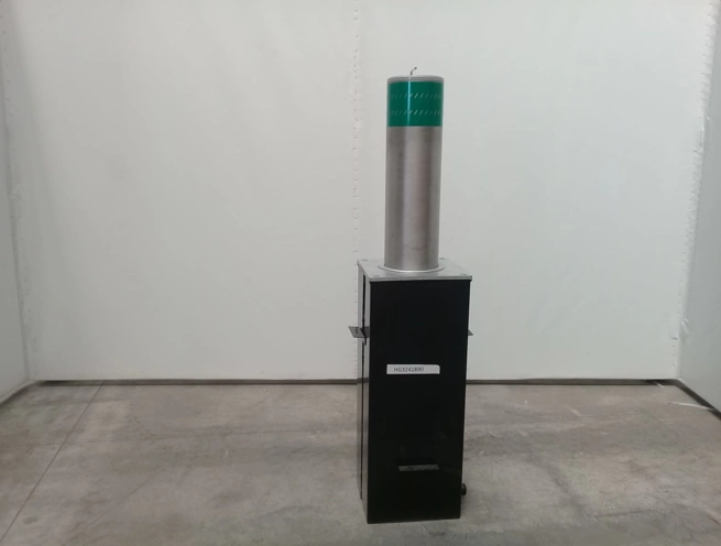 Manual Retractable Rising Bollards - Image 2