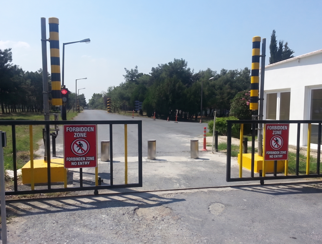 Pneumatic Rising Bollards - Image 5