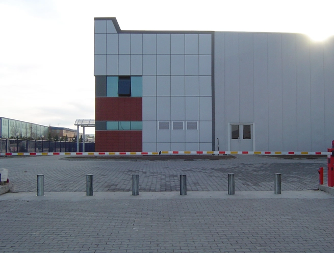Pneumatic Rising Bollards - Image 8