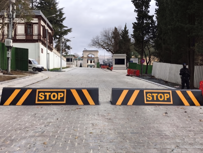 PAS68 M50 Crash Tested Impact Test Hydraulic Road Blocker - Image 6