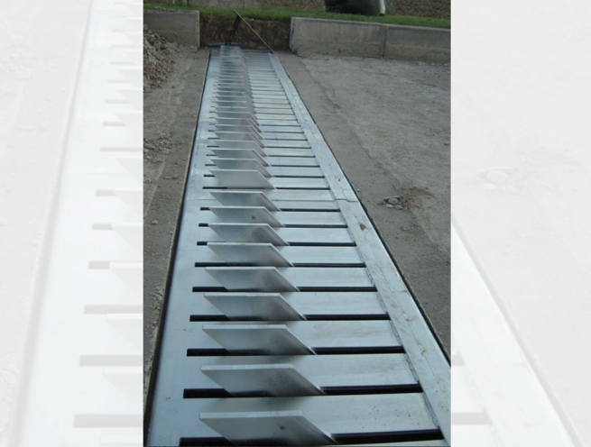 Foot Pedal Manual Spike Barrier - Image 4
