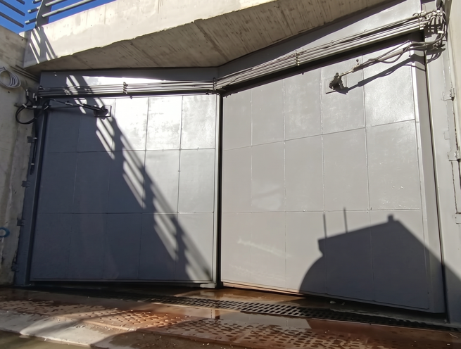 Automatic Winged Type Flood Gate V-Gate - Image 1