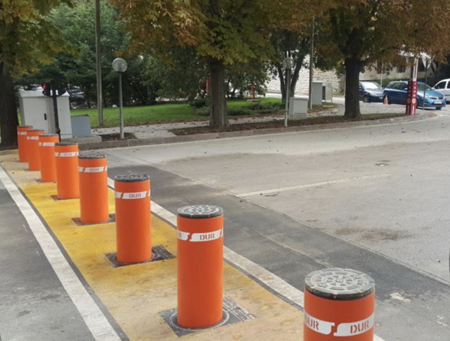 M50 M 30 Pas68 Crash Test Automatic Rising Bollards - Image 3