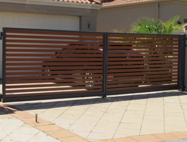 Wooden Automatic Swing Gate