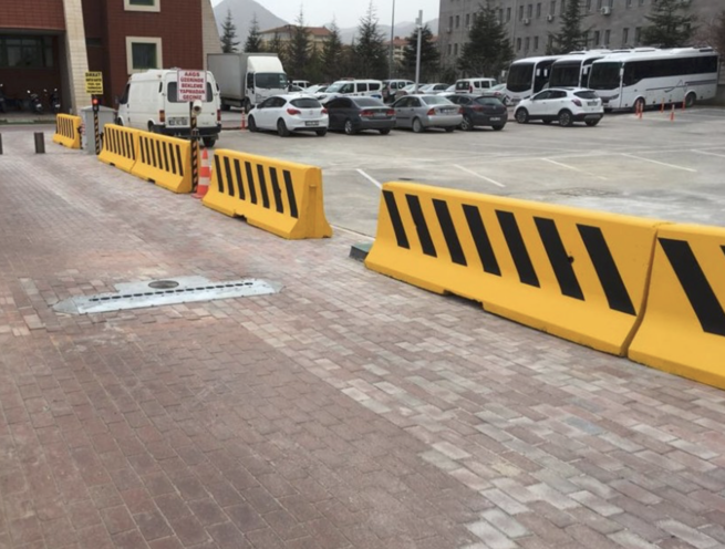 Speed Hump Under Vehicle Inspection Camera System - Image 3